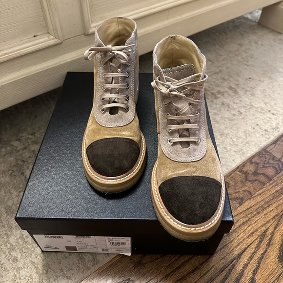 100% authentic Chanel Interlocking CC Logo Lace Up Suede Boots Booties - Picture 7 of 15